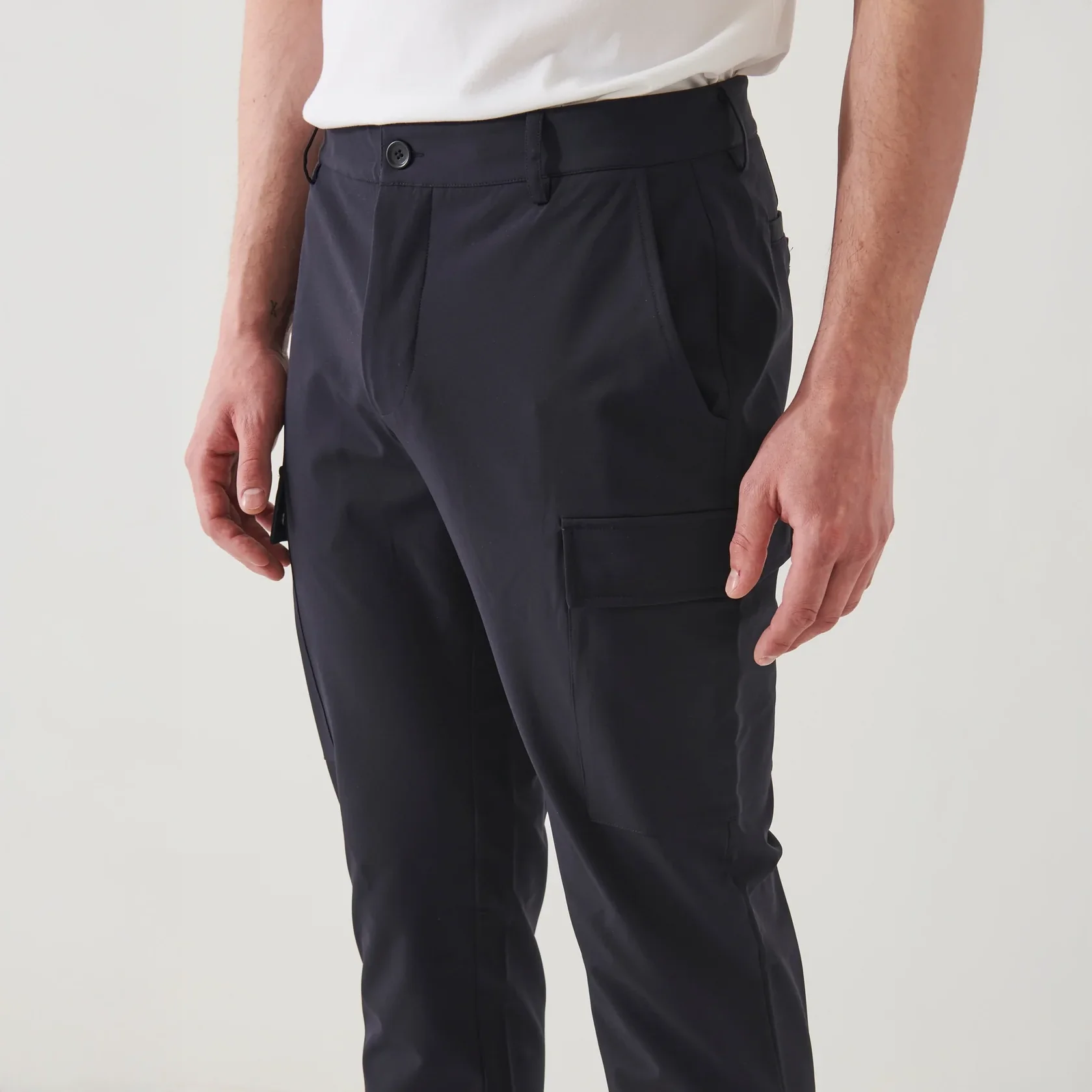 Dark Navy Travel Nucleo Stretch Cargo Pant - PATRICK ASSARAF - Image 5