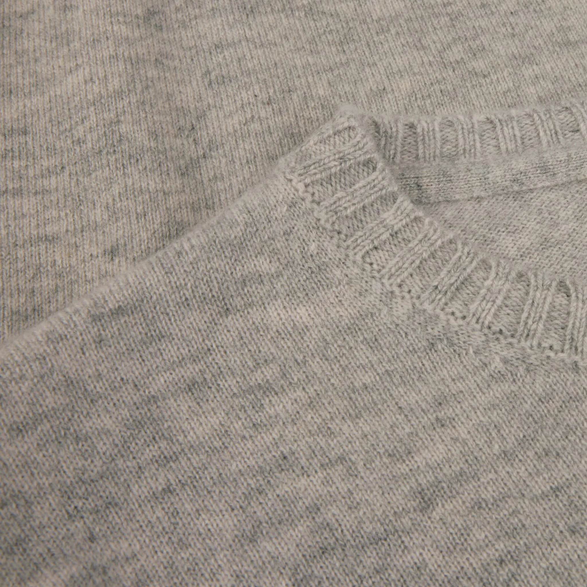 Light Gray Cashmere Knit Crew Neck Sweater - Stenströms - Image 3