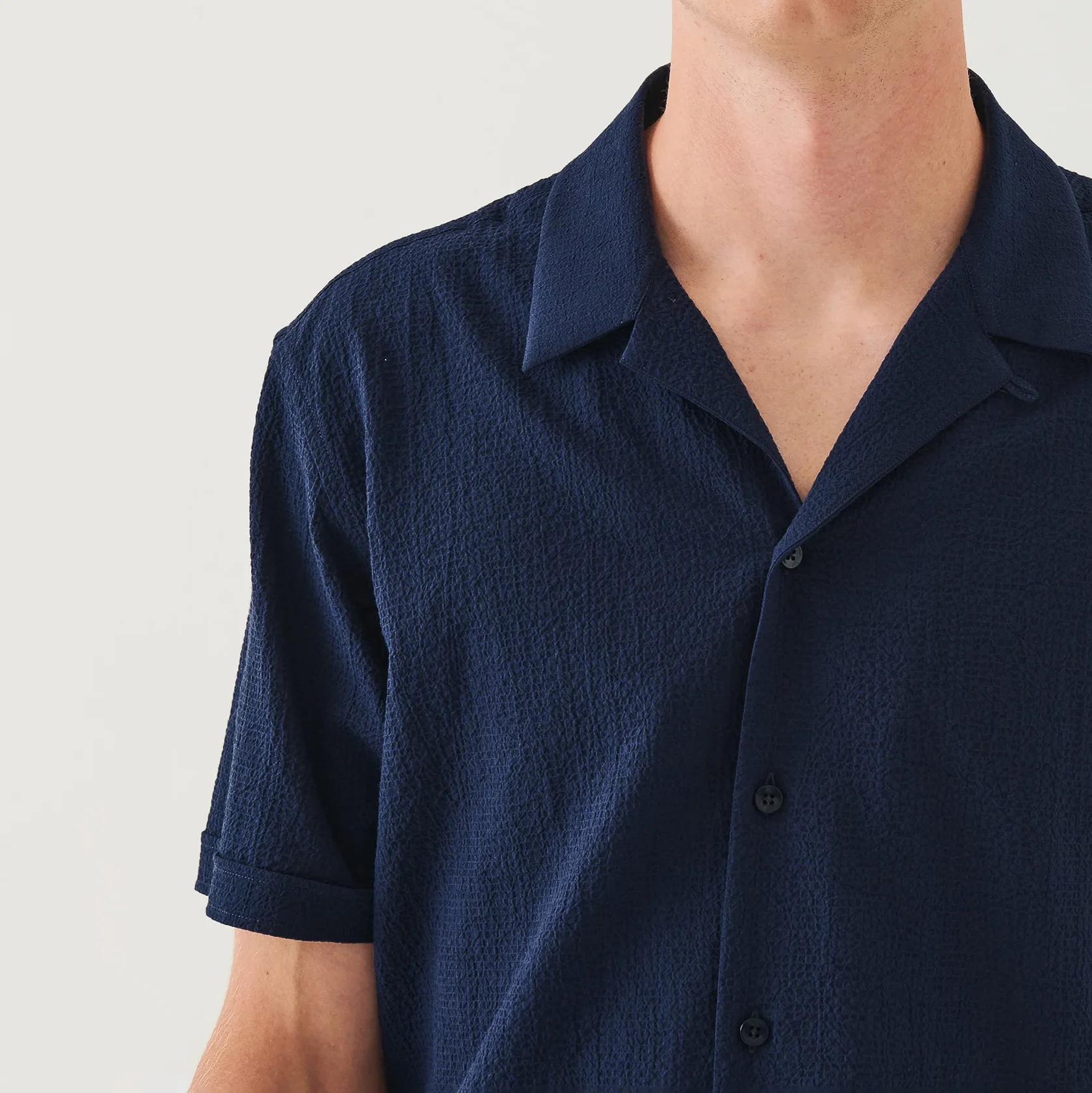 Navy Seersucker Textured Cotton-Stretch Resort Shirt - Patrick Assaraf - Image 3