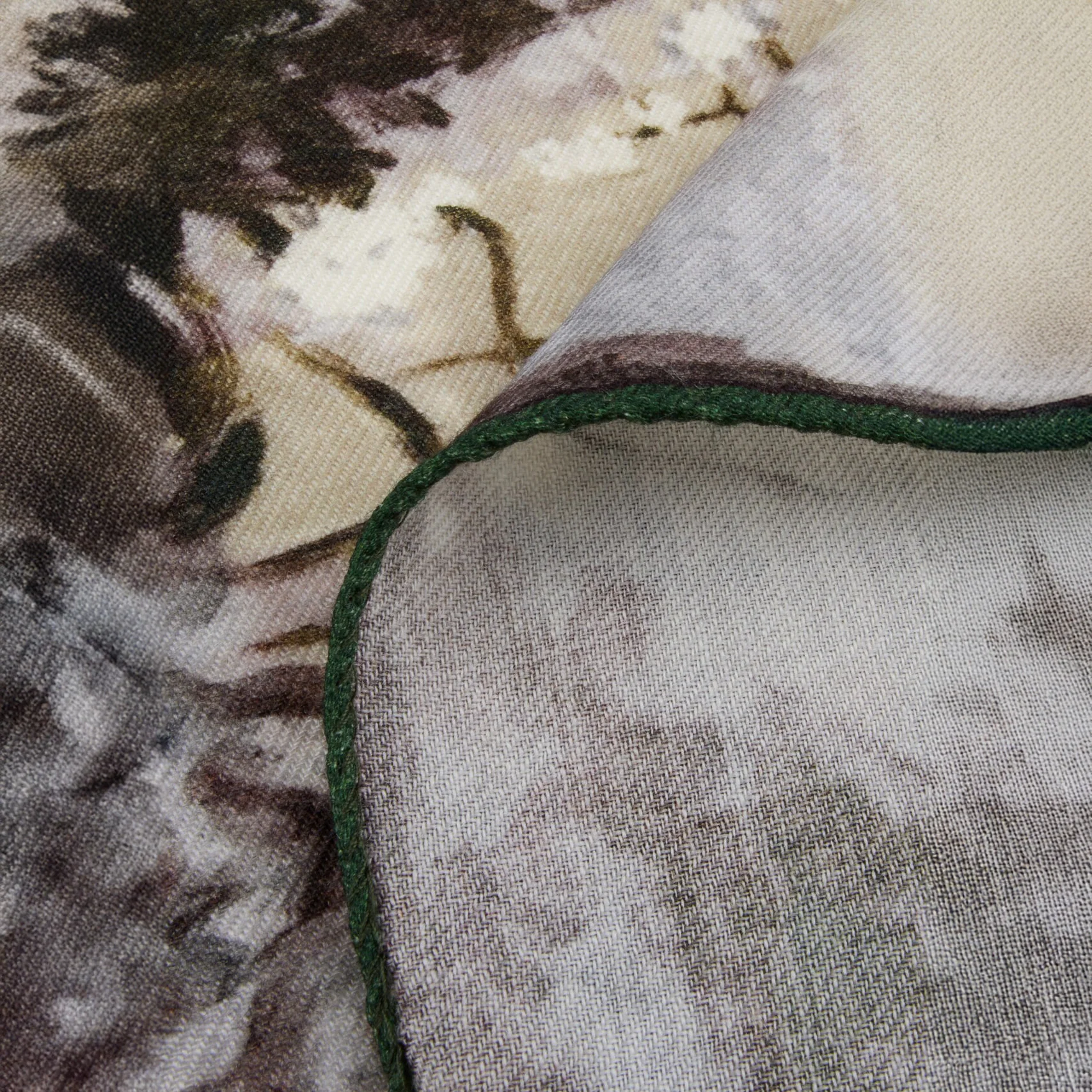 Beige & Green Watercolour Motif Wool Hankie - Stenströms - Image 3
