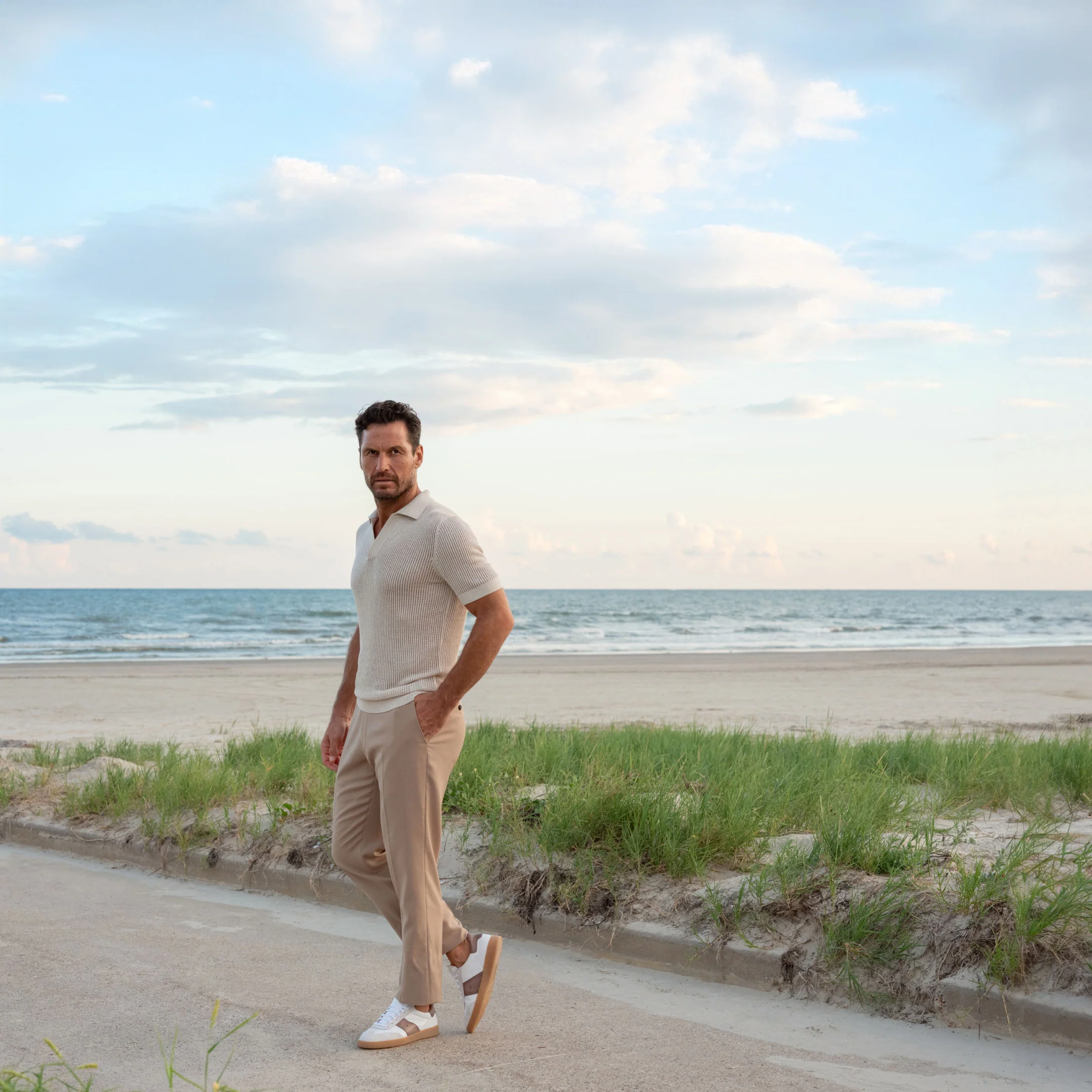 White Primera Sneaker - Magnanni - Image 7
