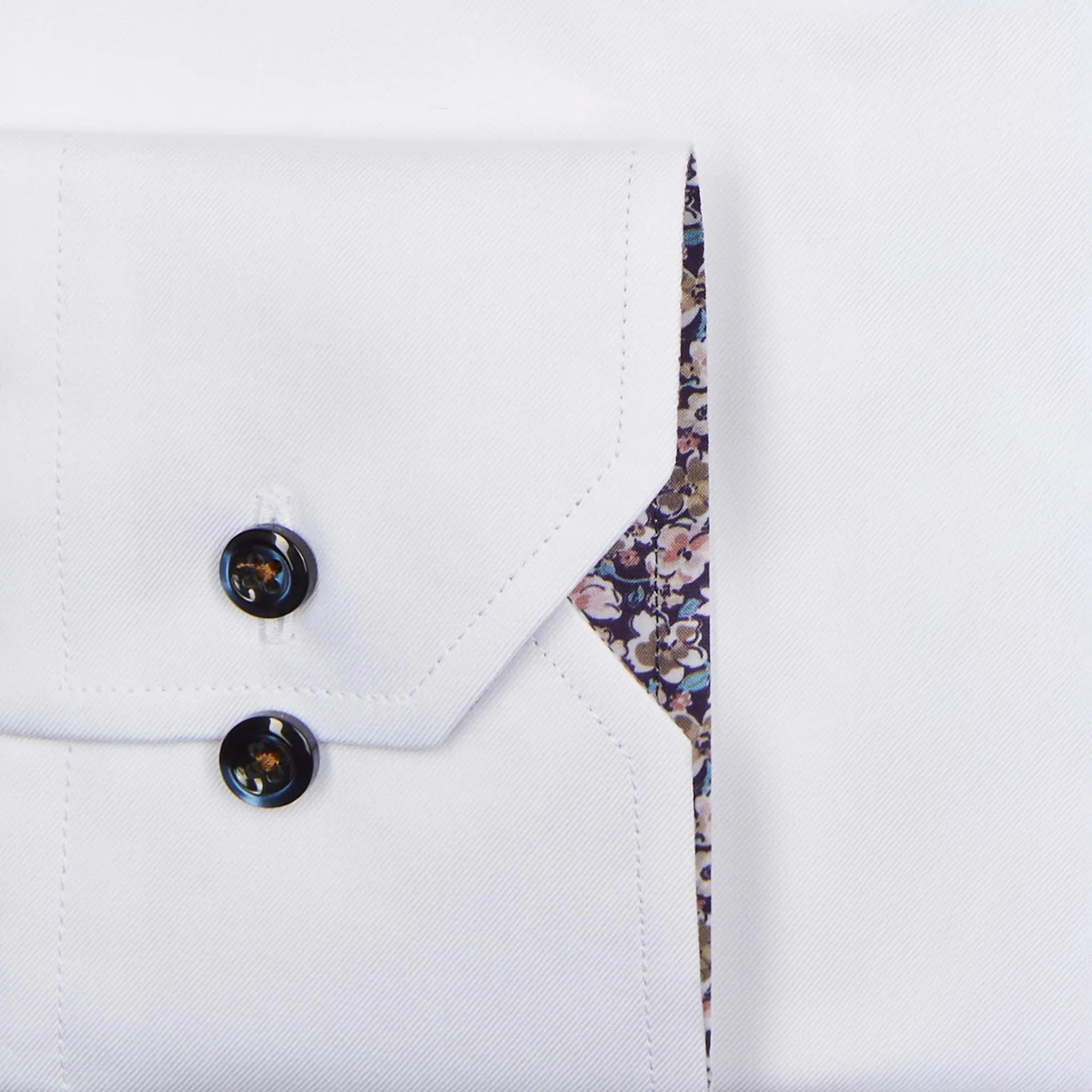 White Twill Fitted Body Shirt w/ Floral Contrast Trims - Stenströms - Image 3